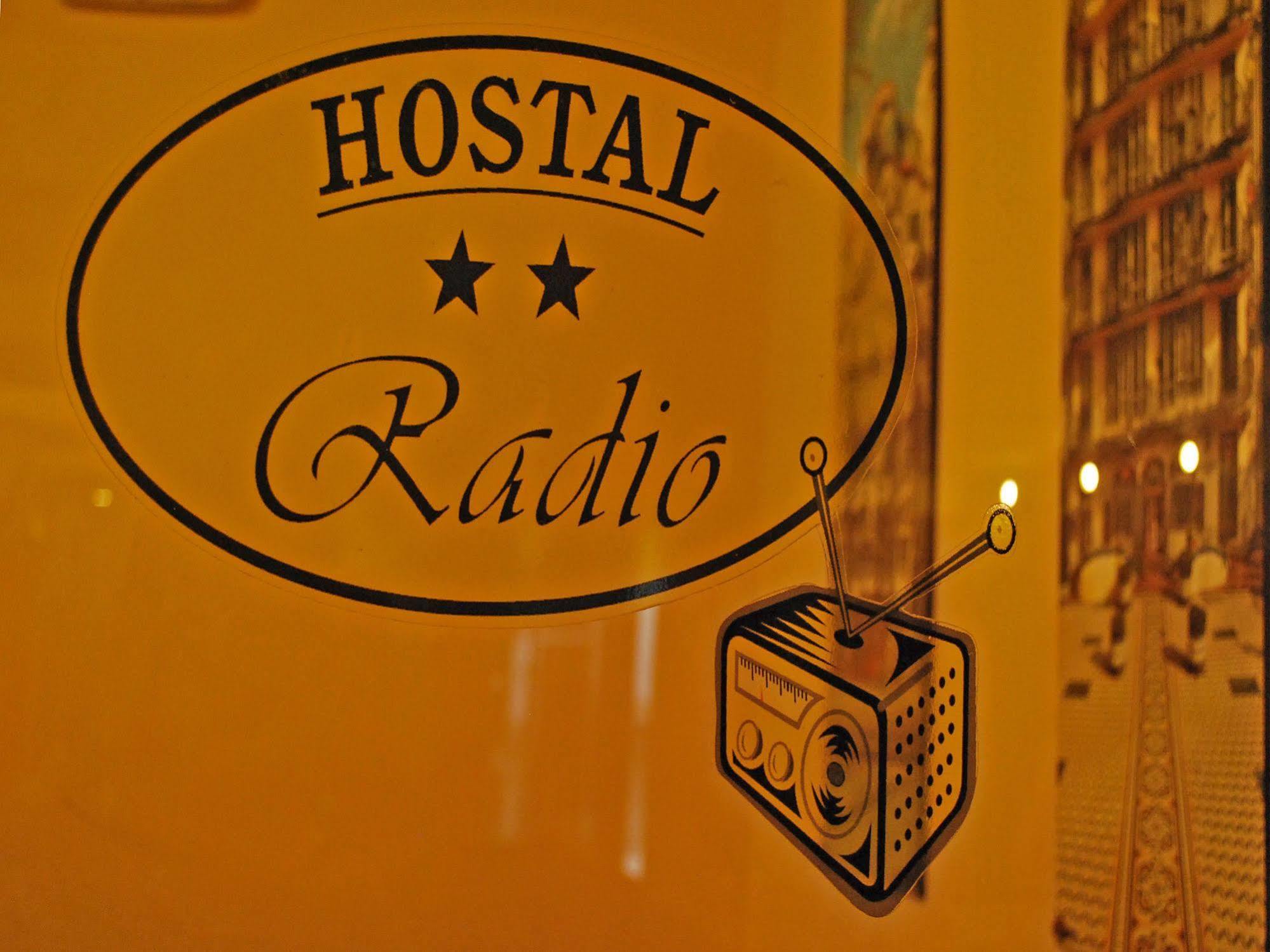 Hostal Radio Барселона Экстерьер фото